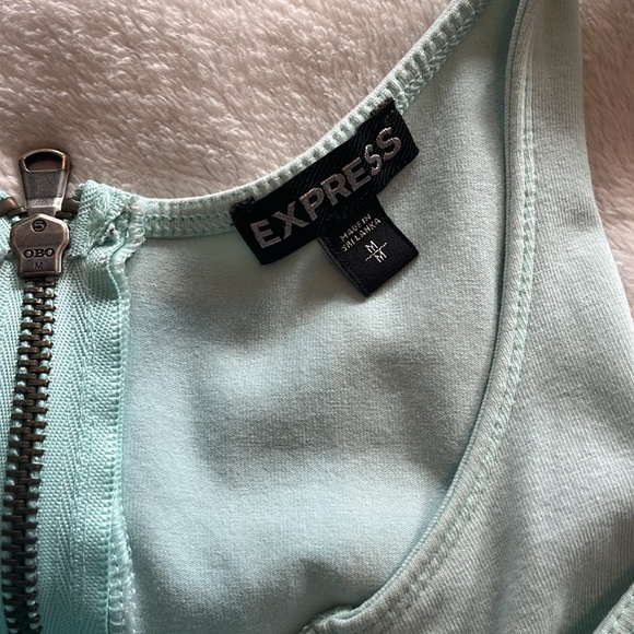 Mint Peplum Top - Picture 4 of 4